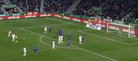 《棕色尘埃2》新服装绝了！太过性感官方都得打码