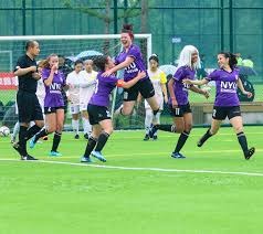 球迷嘴替？甲亢哥问乔治：你来费城干嘛？乔治：打球啊……