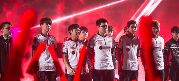 比赛后的休 比赛后的休