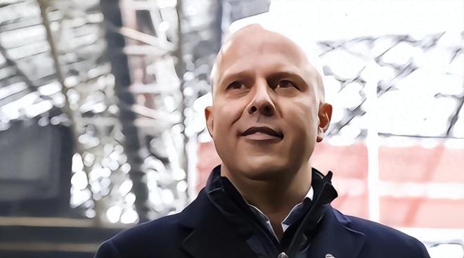 9年国家队 9年国家队