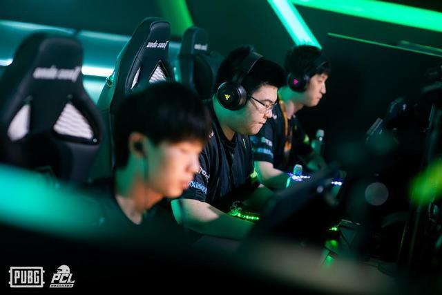 的球迷合影 的球迷合影